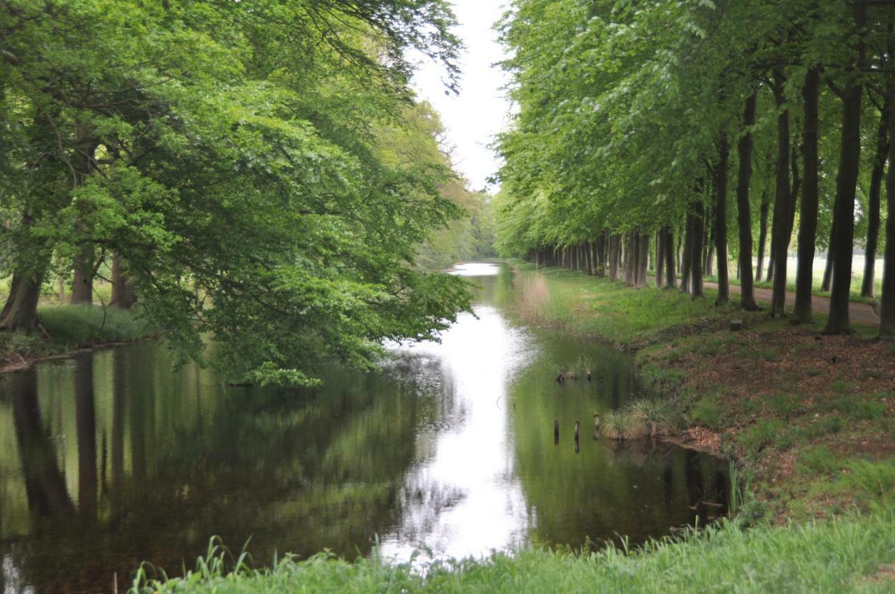 Huize Huizinga Bed & Breakfast De Steeg Bagian luar foto